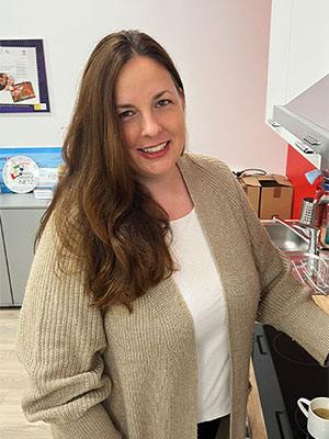Mag.a Karin Halanek